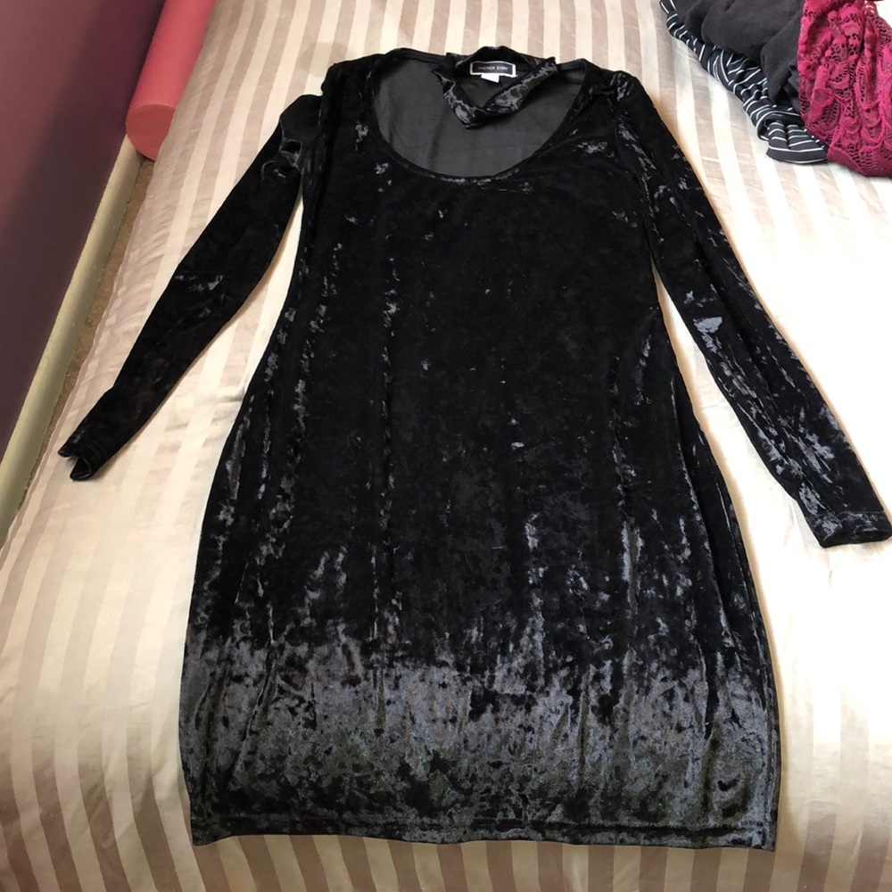 Black long sleeve velvet dress with chocker neck